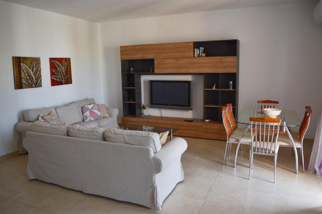 Da Vinci 3 Bedroom Apartment Mellieha Exterior foto